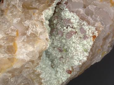 Arsenogoyazite